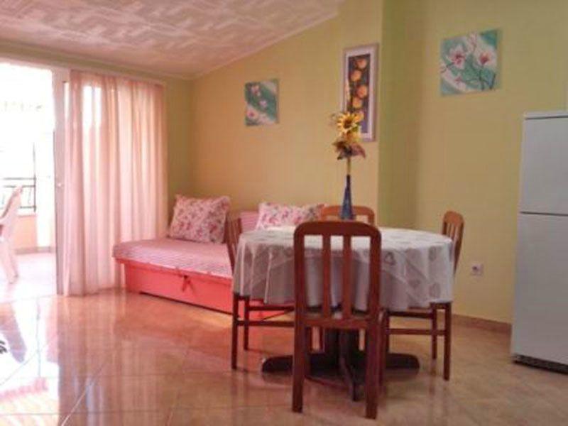 Elda * Rovinj